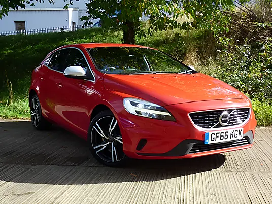 2016 Volvo V40 R-Design Pro 2.0 D2 Auto