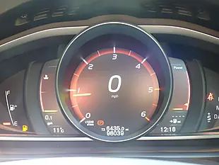 Used 2016 Volvo V40 R-Design Pro Red - Interior and Exterior details 11