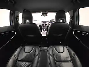 Used 2016 Volvo V40 R-Design Pro Silver - Interior and Exterior details 15