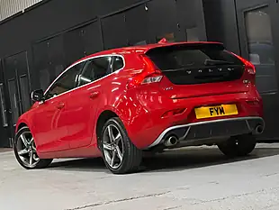 Used 2016 Volvo V40 R-Design Red - Interior and Exterior details 18