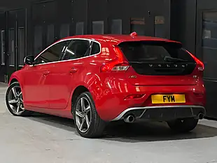Used 2016 Volvo V40 R-Design Red - Interior and Exterior details 5