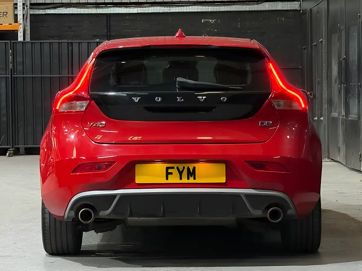Used 2016 Volvo V40 R-Design Red - Interior and Exterior details 8