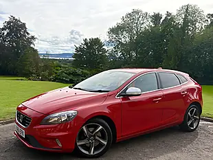 Used 2016 Volvo V40 R-Design Red - Interior and Exterior details 2