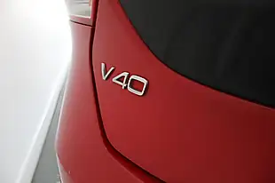 Used 2016 Volvo V40 R-Design Red - Interior and Exterior details 11