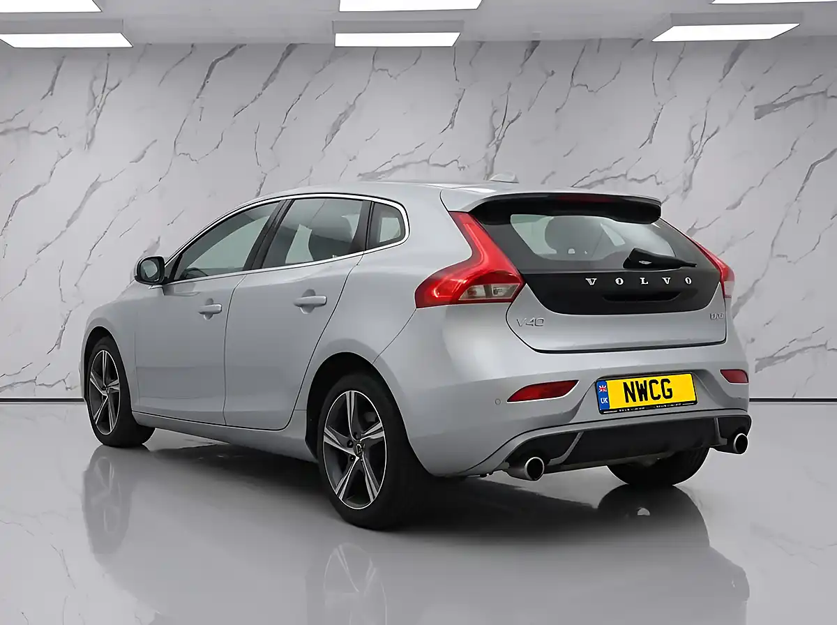 Used 2016 Volvo V40 R-Design Silver - Interior and Exterior details 4