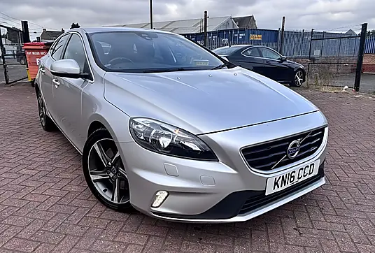 2016 Volvo V40 R-Design 2.0 D2