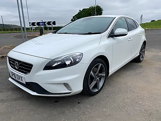2016 Volvo V40 R-Design 2.0 T2