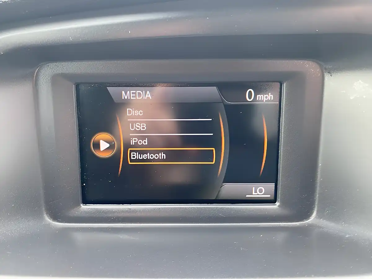 Used 2016 Volvo V40 R-Design White - Interior and Exterior details 18