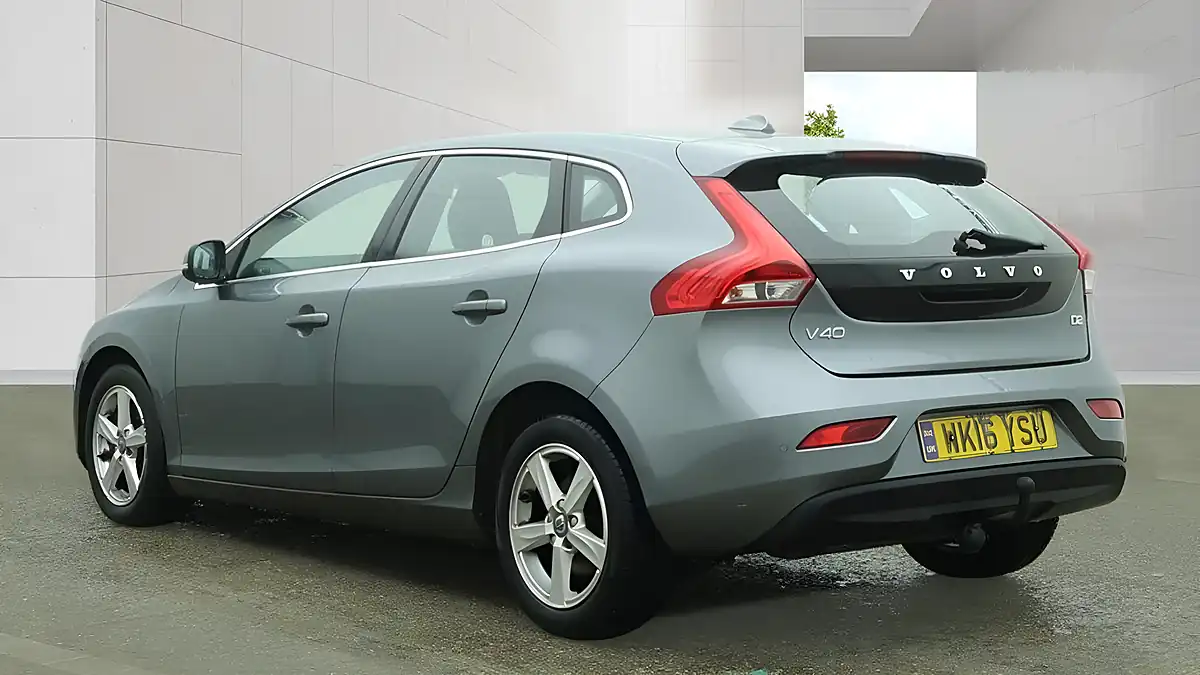 Used 2016 Volvo V40 Se Grey - Interior and Exterior details 3