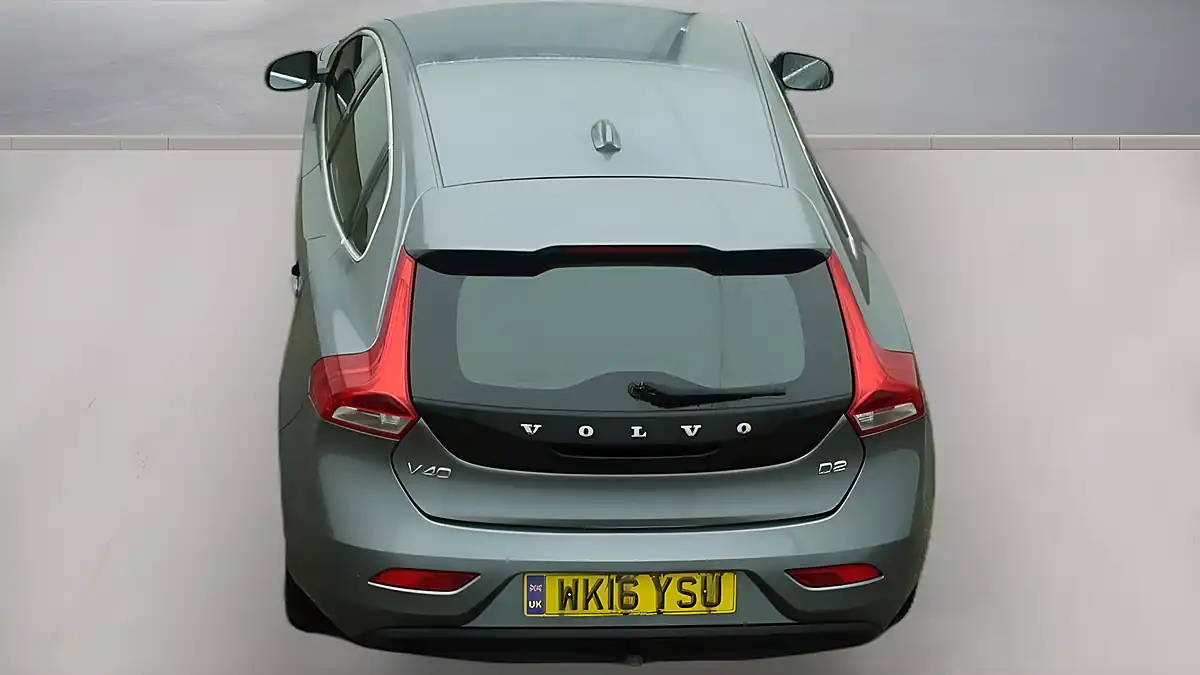 Used 2016 Volvo V40 Se Grey - Interior and Exterior details 8