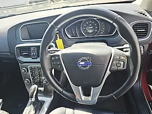 Used 2016 Volvo V40 Se Nav Red - Interior and Exterior details 15