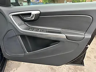 Used 2016 Volvo V60 R-Design Lux Nav Black - Interior and Exterior details 10