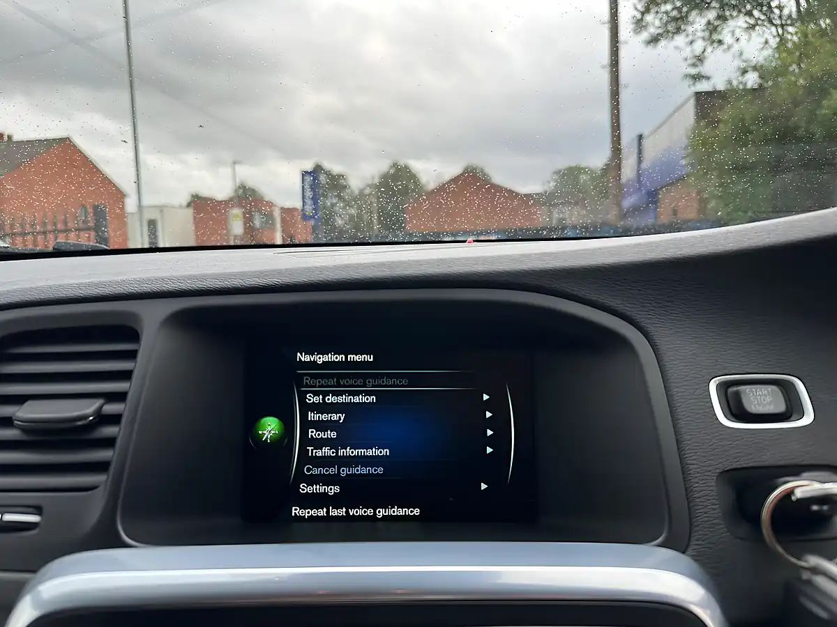 Used 2016 Volvo V60 R-Design Lux Nav Black - Interior and Exterior details 16