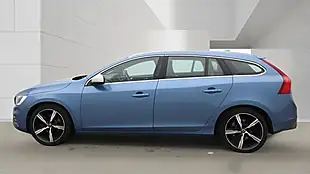 Used 2016 Volvo V60 R-Design Lux Nav Blue - Interior and Exterior details 5