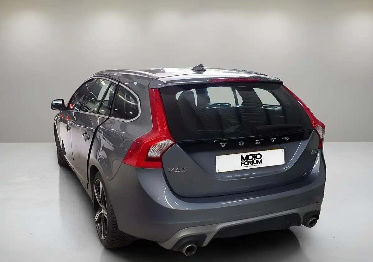 Used 2016 Volvo V60 R-Design Lux Nav Grey - Interior and Exterior details 9
