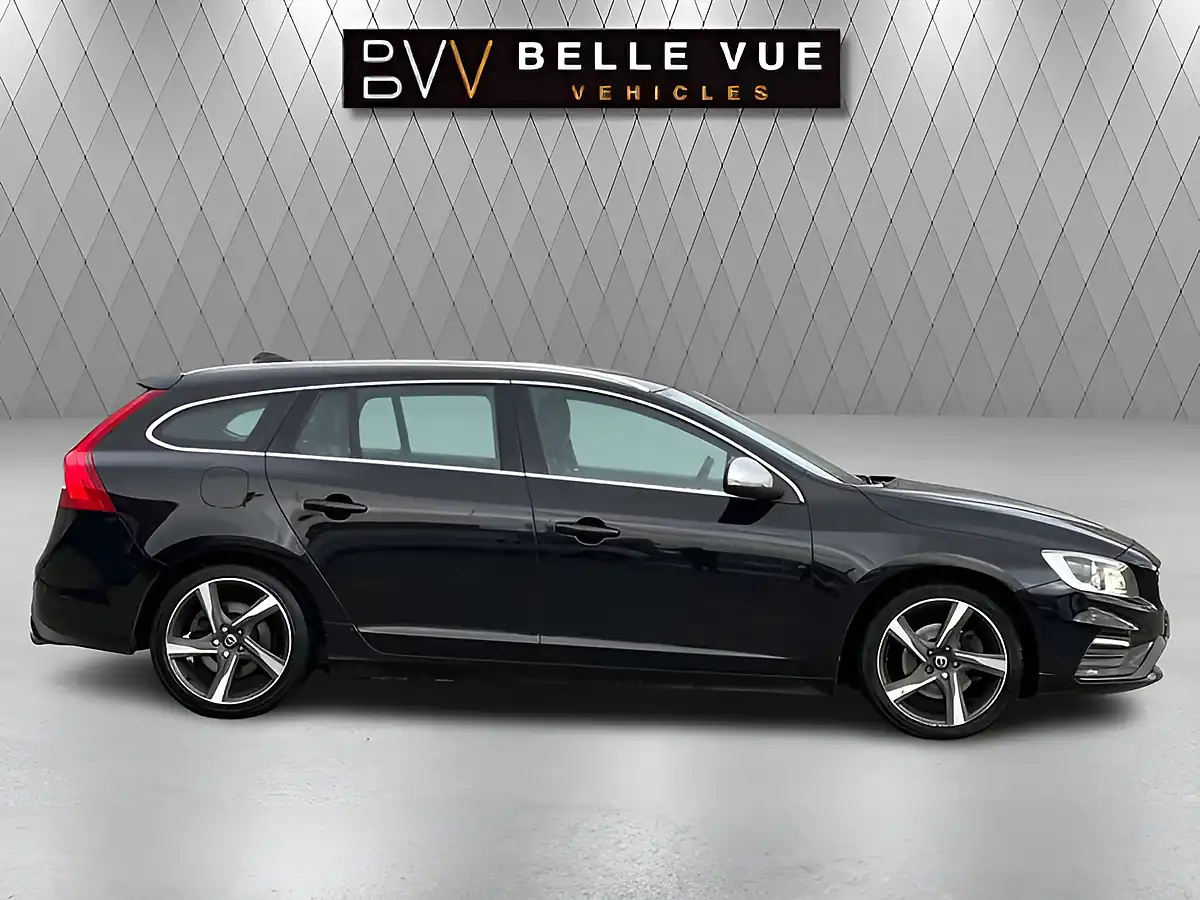 Used 2016 Volvo V60 R-Design Luxury Nav Onyx Black - Interior and Exterior details 3