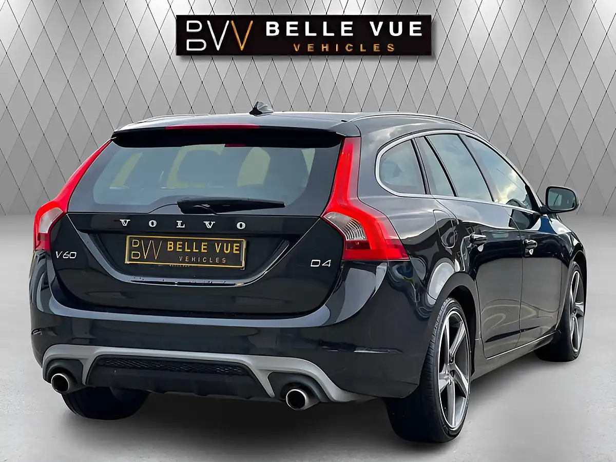 Used 2016 Volvo V60 R-Design Luxury Nav Onyx Black - Interior and Exterior details 4