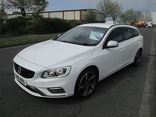 2016 Volvo V60 R DESIGN D2