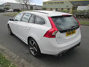 Used 2016 Volvo V60 R Design White - Interior and Exterior details 3