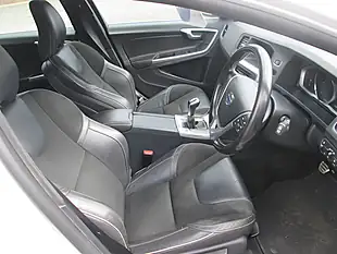 Used 2016 Volvo V60 R Design White - Interior and Exterior details 6