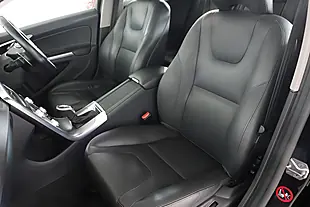 Used 2016 Volvo V60 Se Lux Nav Black - Interior and Exterior details 12