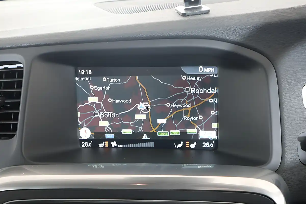 Used 2016 Volvo V60 Se Lux Nav Black - Interior and Exterior details 16