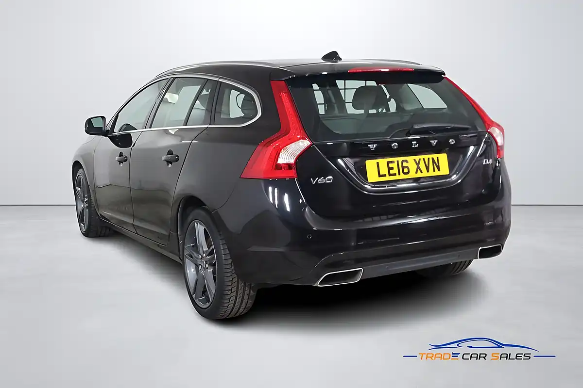 Used 2016 Volvo V60 Se Lux Nav Black - Interior and Exterior details 6