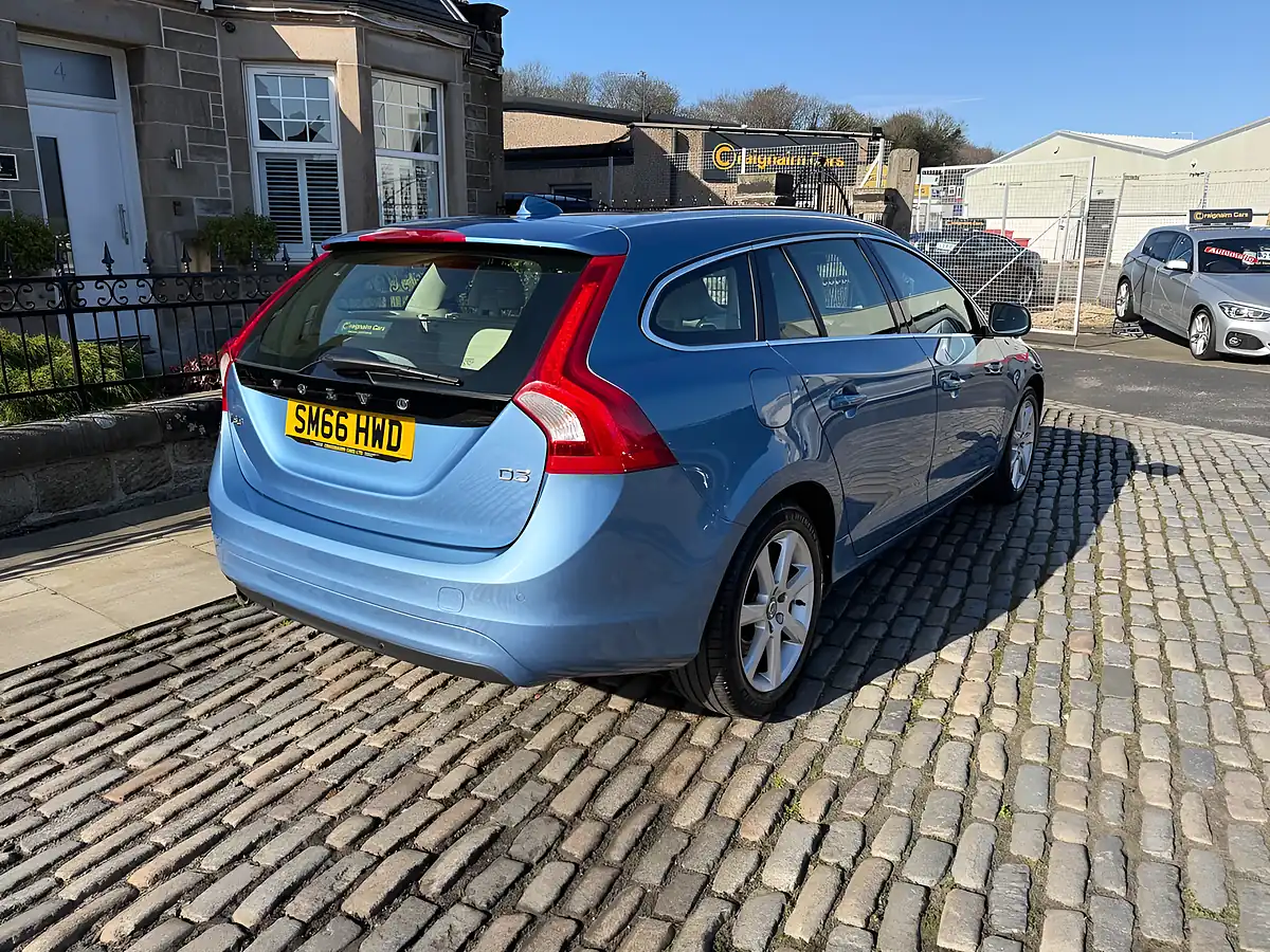 Used 2016 Volvo V60 Se Lux Nav Blue - Interior and Exterior details 14