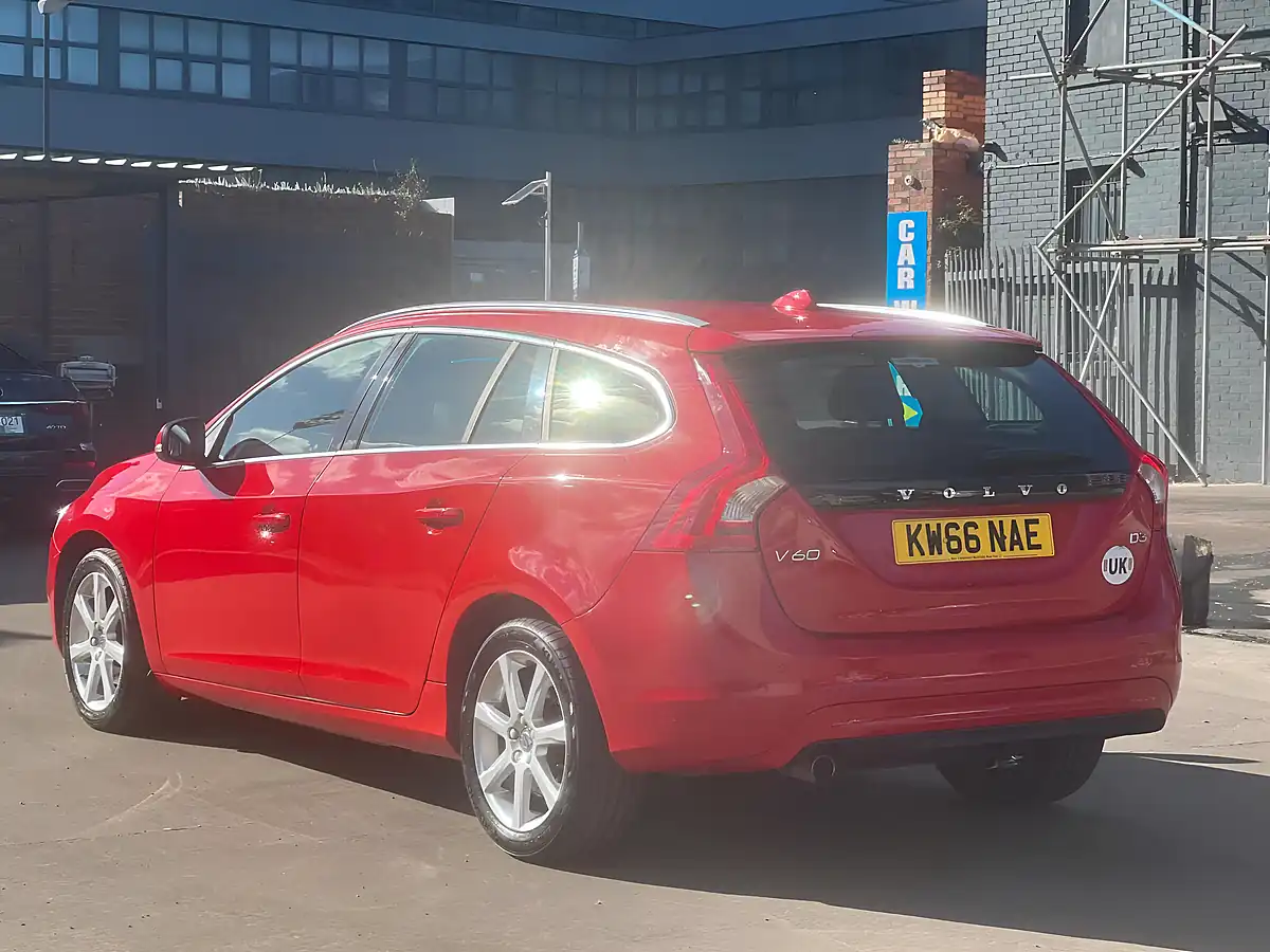 Used 2016 Volvo V60 Se Lux Nav Red - Interior and Exterior details 4