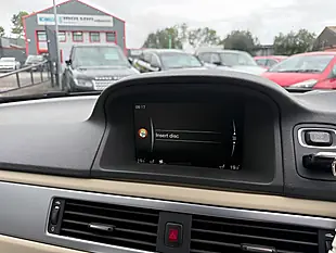 Used 2016 Volvo V70 Se Lux Gold - Interior and Exterior details 14