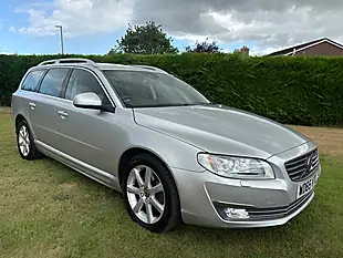 Used 2016 Volvo V70 Se Lux Silver - Interior and Exterior details 5