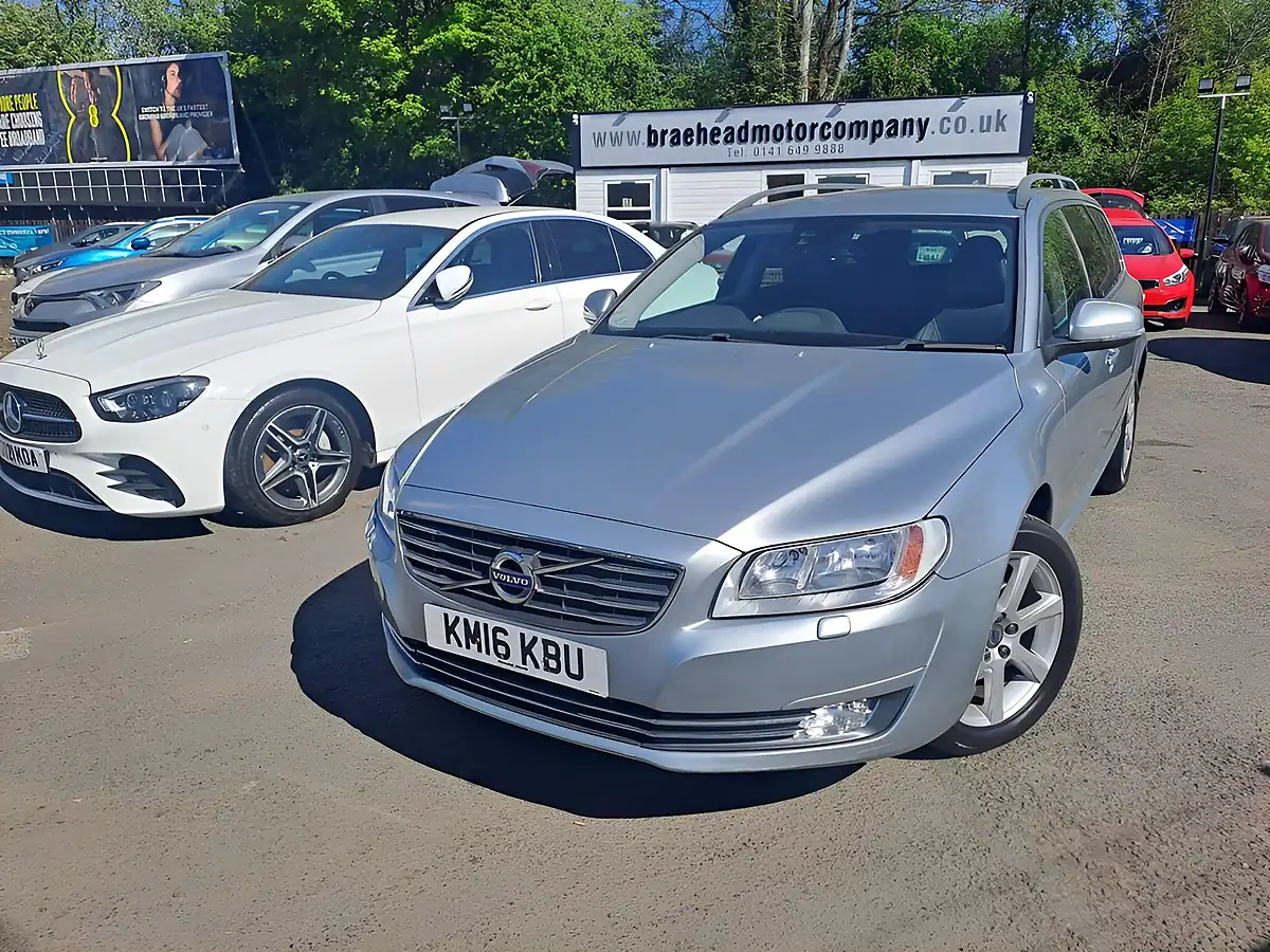 Used 2016 Volvo V70 Se Nav Silver - Front View