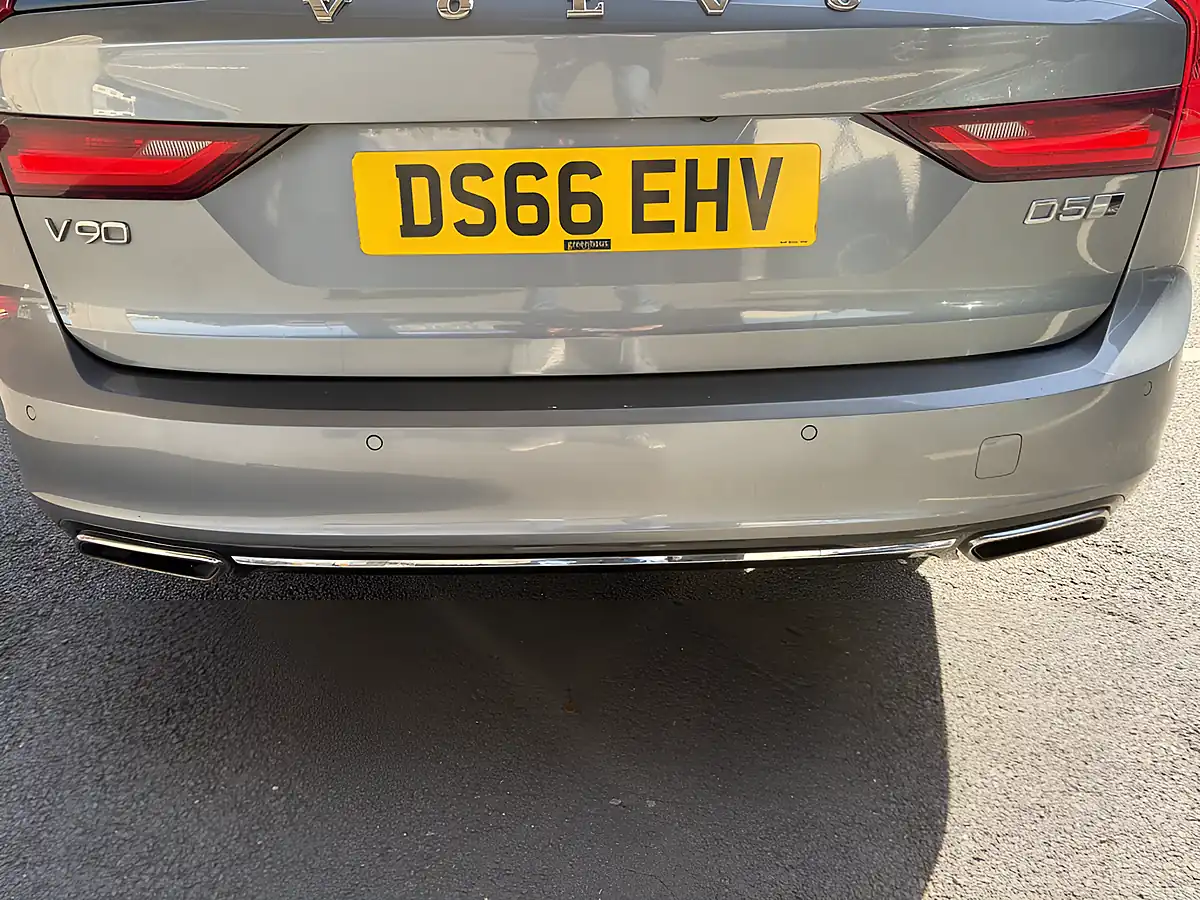 Used 2016 Volvo V90 Inscription Grey - Interior and Exterior details 11