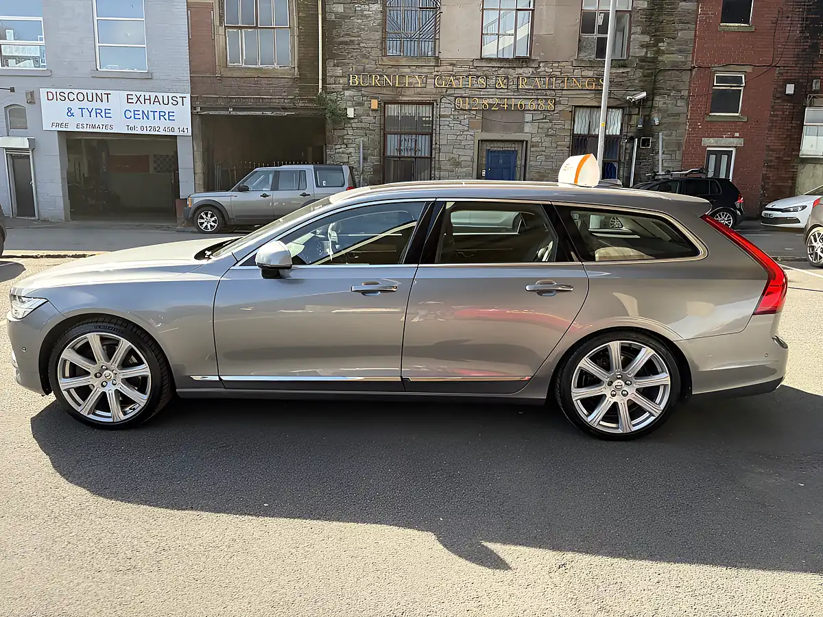 Used 2016 Volvo V90 Inscription Grey - Interior and Exterior details 14