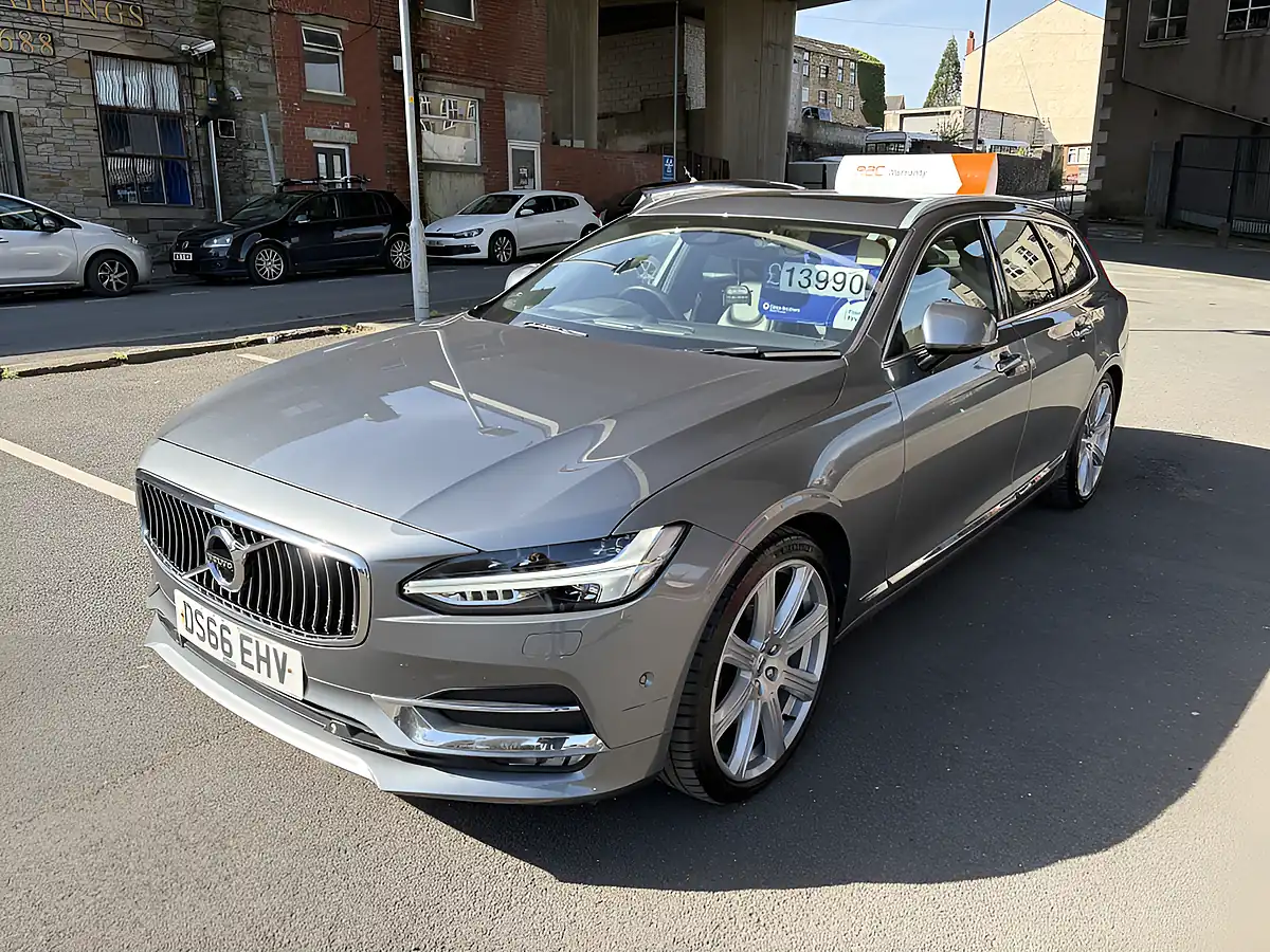 Used 2016 Volvo V90 Inscription Grey - Interior and Exterior details 16