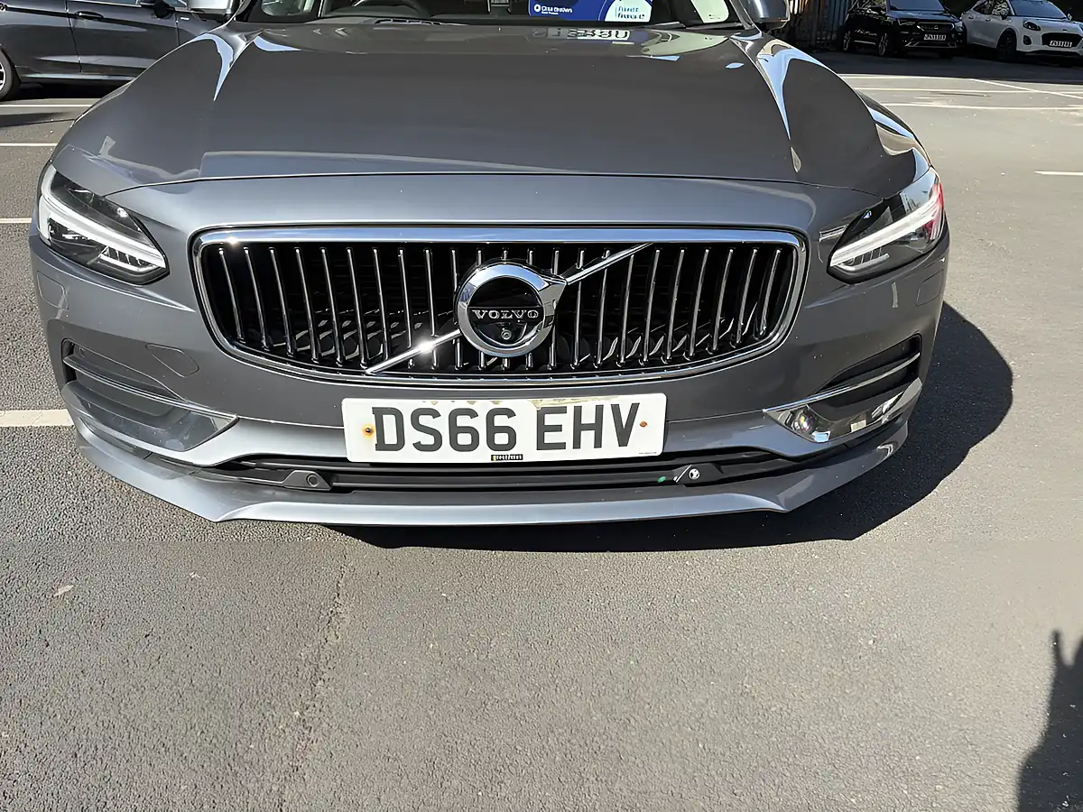 Used 2016 Volvo V90 Inscription Grey - Interior and Exterior details 5