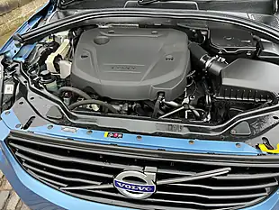 Used 2016 Volvo XC60 R-Design Blue - Interior and Exterior details 17