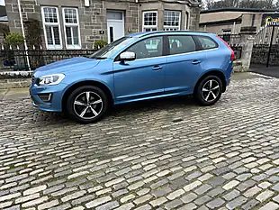 Used 2016 Volvo XC60 R-Design Blue - Interior and Exterior details 8