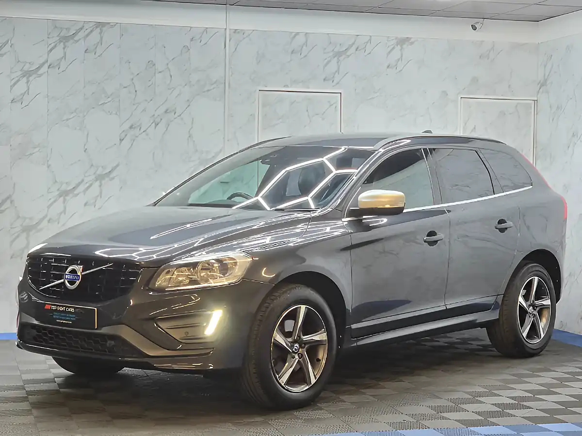 Used 2016 Volvo XC60 R-Design Grey - Interior and Exterior details 4
