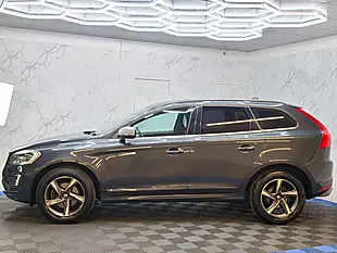 Used 2016 Volvo XC60 R-Design Grey - Interior and Exterior details 8