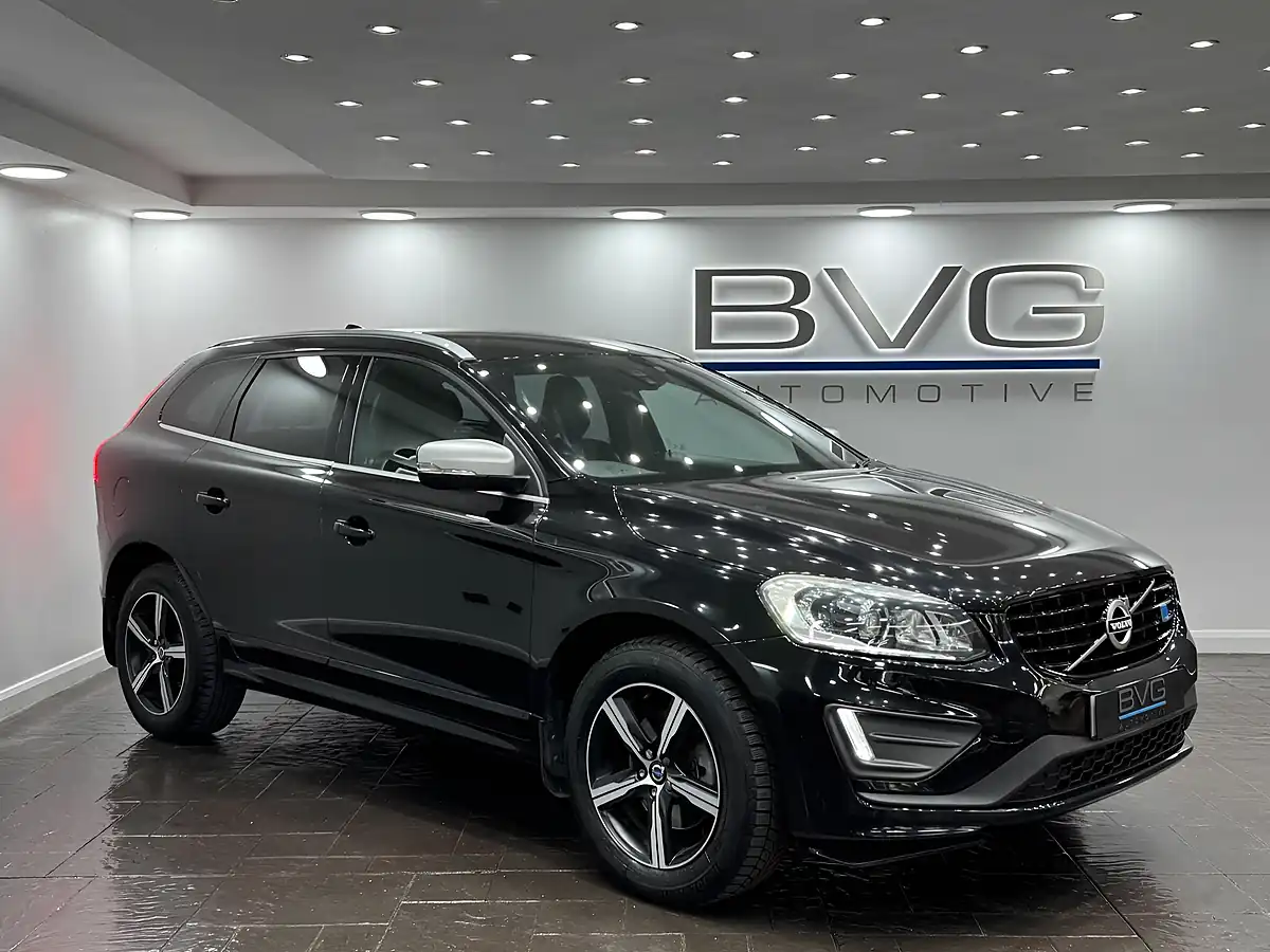 Used 2016 Volvo XC60 R-Design Lux Nav Black - Front View
