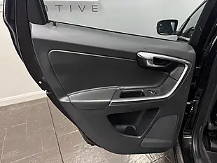 Used 2016 Volvo XC60 R-Design Lux Nav Black - Interior and Exterior details 17