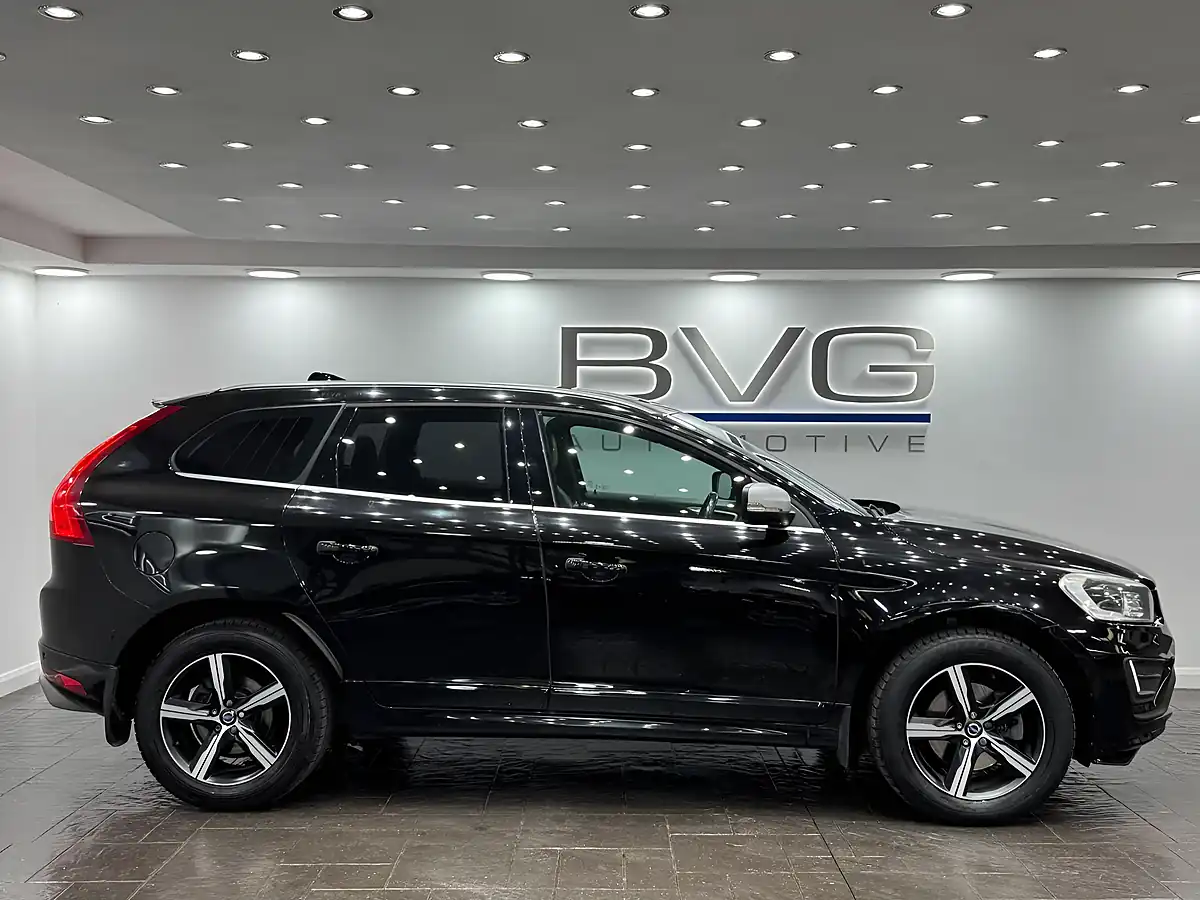 Used 2016 Volvo XC60 R-Design Lux Nav Black - Interior and Exterior details 7