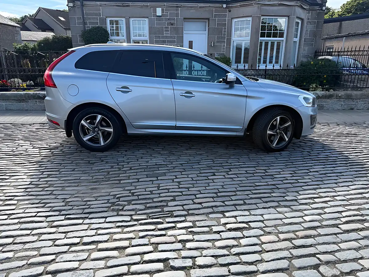 Used 2016 Volvo XC60 R-Design Lux Nav Silver - Interior and Exterior details 13