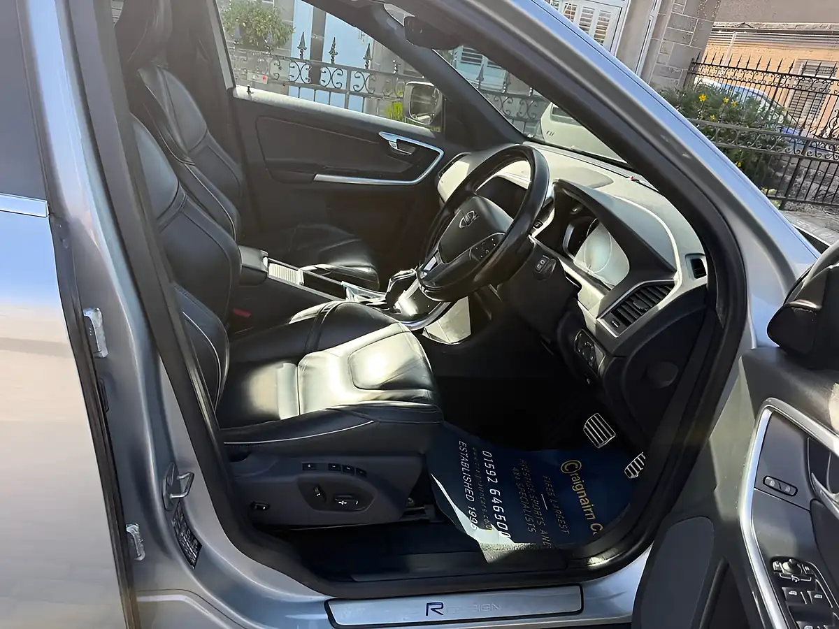 Used 2016 Volvo XC60 R-Design Lux Nav Silver - Interior and Exterior details 2
