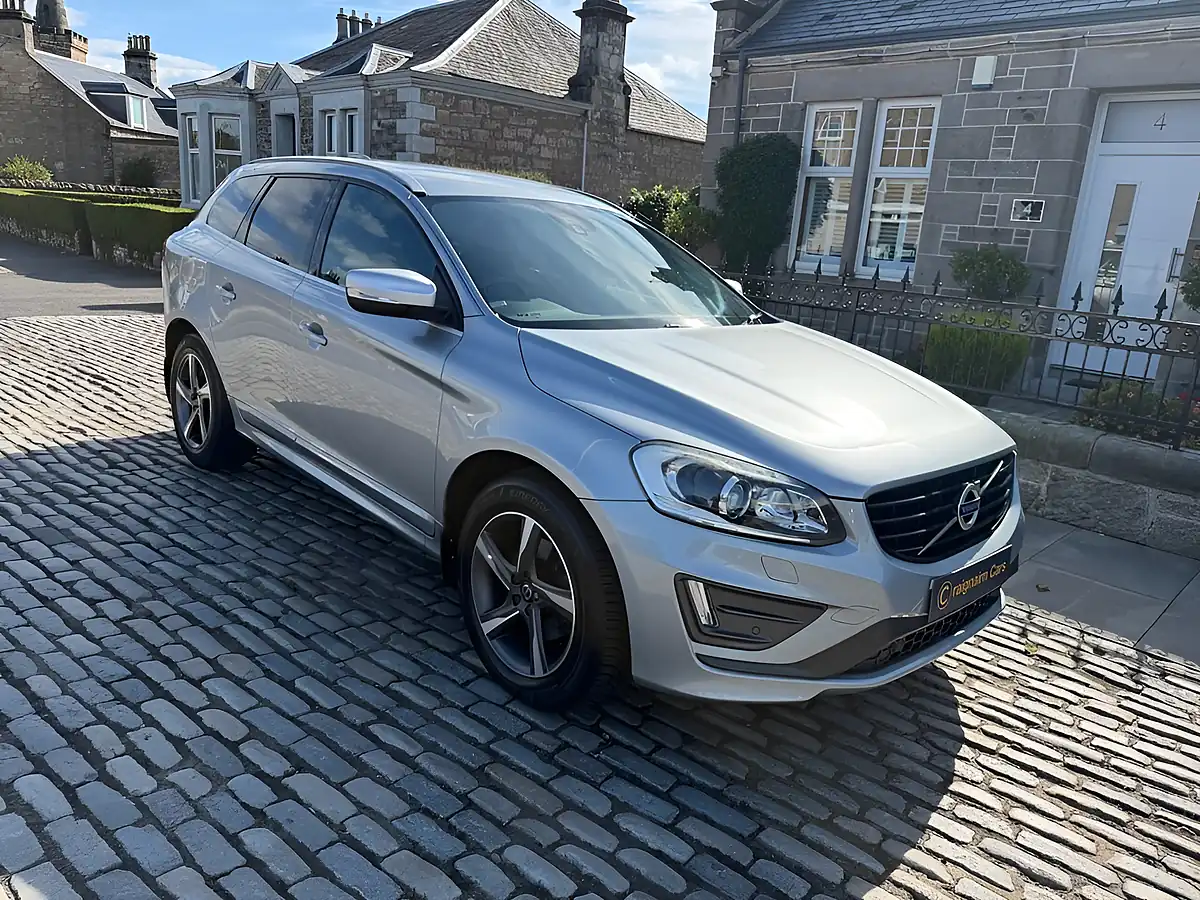 Used 2016 Volvo XC60 R-Design Lux Nav Silver - Interior and Exterior details 4