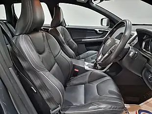 Used 2016 Volvo XC60 R-Design Lux Osmium Grey - Interior and Exterior details 10