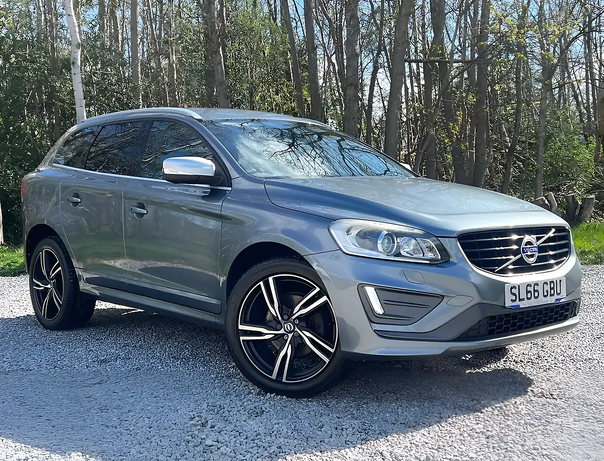 Used 2016 Volvo XC60 R-Design Luxury Nav Osmium Grey - Front View