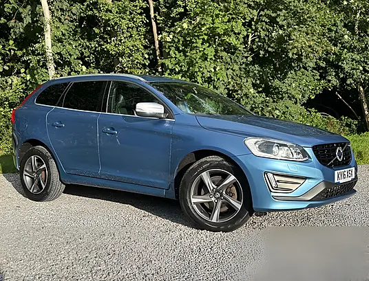 2016 Volvo XC60 R-Design D4