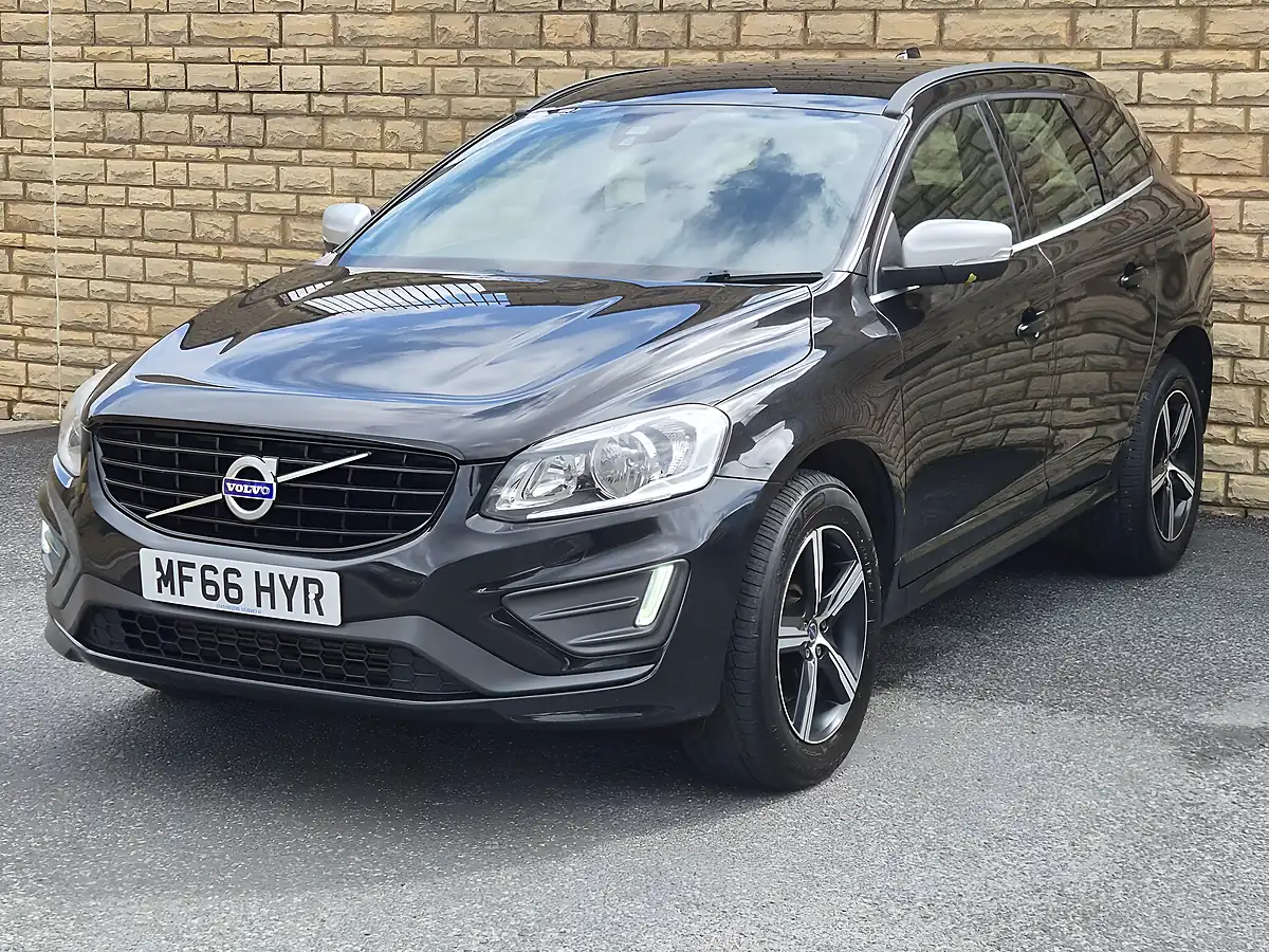 Used 2016 Volvo XC60 R-Design Nav Black - Interior and Exterior details 4